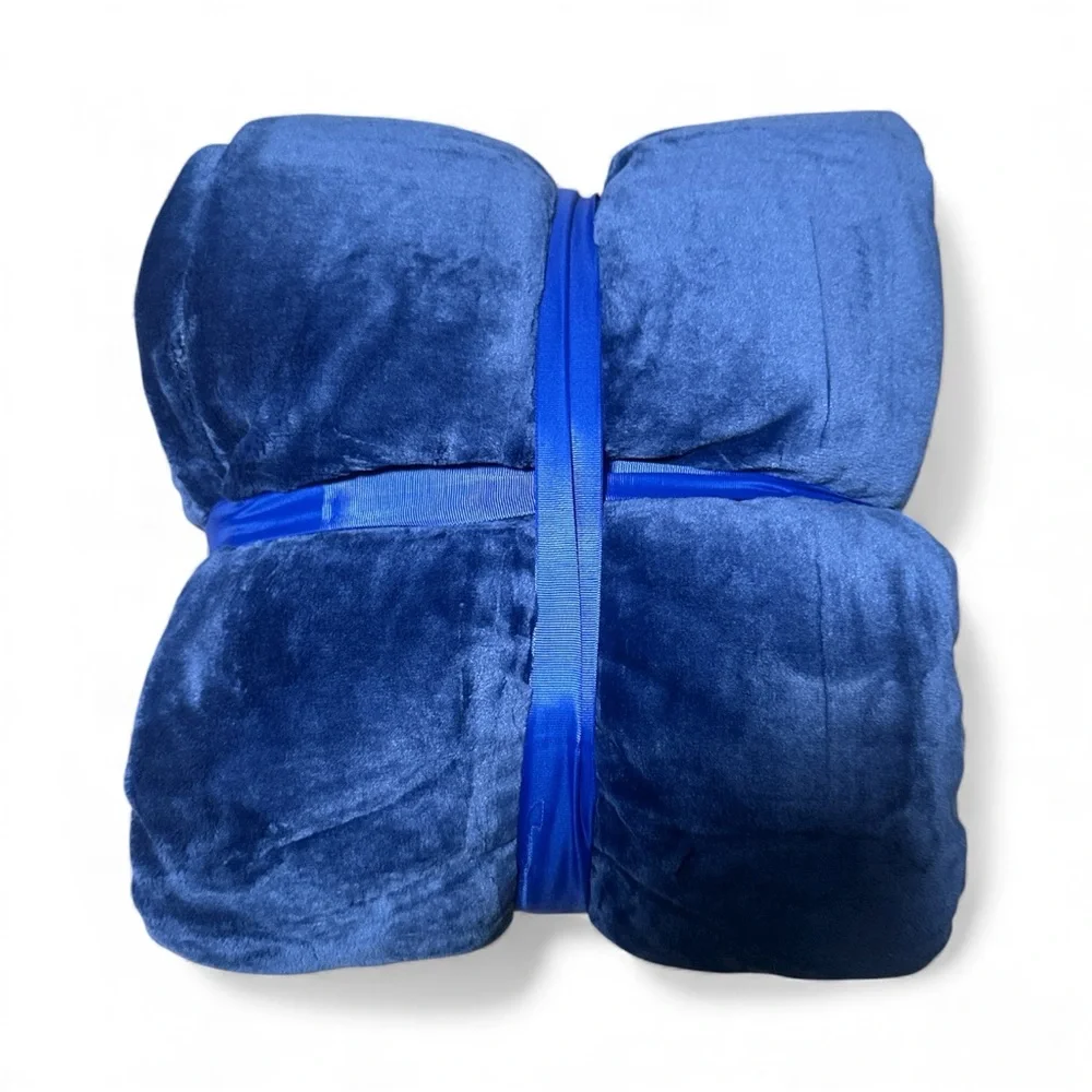 NWT‎ King Size Velour Blanket, Navy Blue